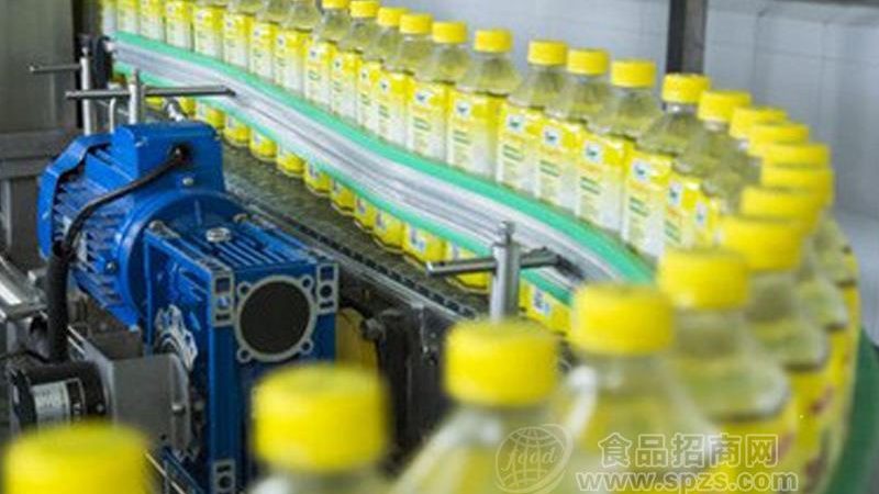 中式快餐炒菜机器人：变革传统烹饪，提升效率与品质